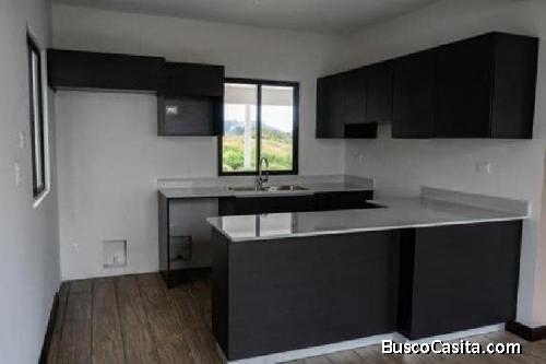 Casa en Venta en San Jose Pinula, Guatemala.
