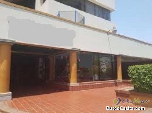 Venta local comercial en zona 14 en calle altamente transitada