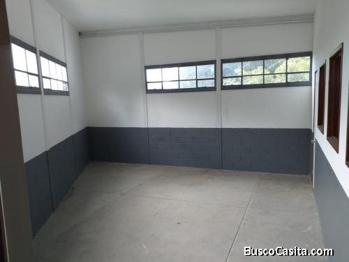 VENDO BODEGA KM. 19.5 CARRETERA SAN JOSE PINULA