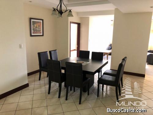 APARTAMENTO SEMIAMUEBLADO EN RENTA EN ZONA 10 / MUNDO INMOBILIARIO
