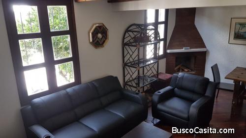 Rento casa en condominio amueblada en Antigua Guatemala 