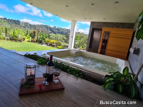 Casa en Renta En Montebello, amplia y hermosa habitación completa en primer piso