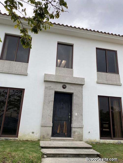 CASA EN VENTA EN FRAIJANES CONDOMINIO EXCLUSIVO KM 23 C.E.
