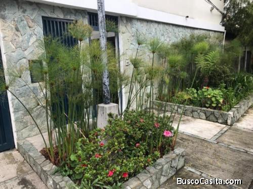 Casa en renta en Vista Hermosa II zona 15, para vivienda y oficina