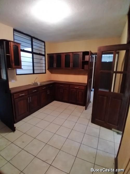 Casa en renta por el Zapote zona 2 Guatemala