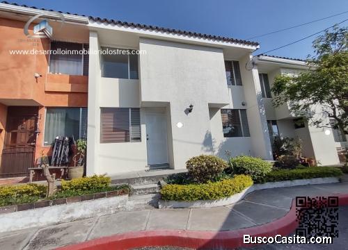 SE RENTA CASA EN ZONA 14 DOBLE GARITA