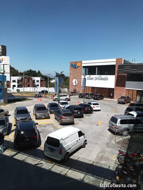 Local en ALQUILER en Plaza Comercial zona 16