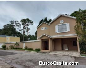 Casa en Venta Piedra Parada 
