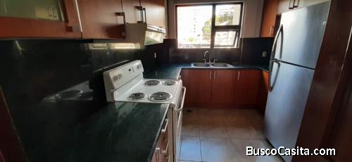 Apartamento en renta zona 14