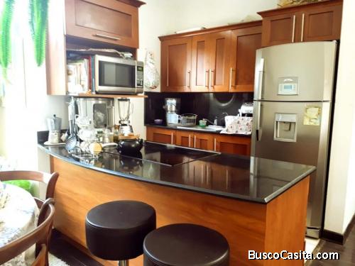 VENDO APARTAMENTO CARRETERA SALVADOR
