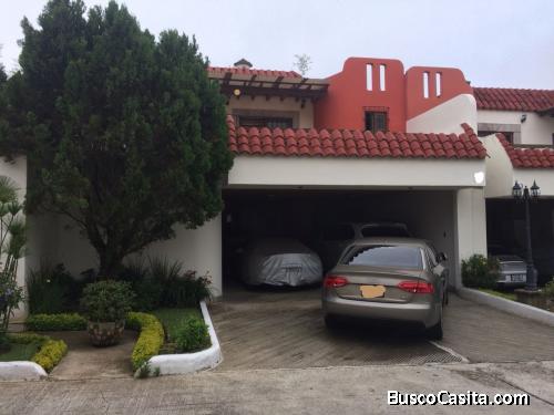 VENTA DE CASA VILLAS DE DOÑA RAQUEL II