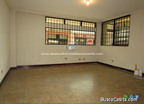 APARTAMENTO EN RENTA ZONA 10 SECTOR CLINICAS MÉDICAS