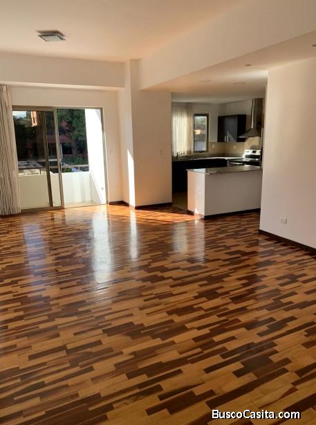 Apartamento en Renta en Zona 14