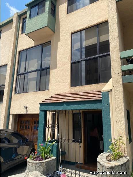Alquilo TownHouse en VH, zona 15