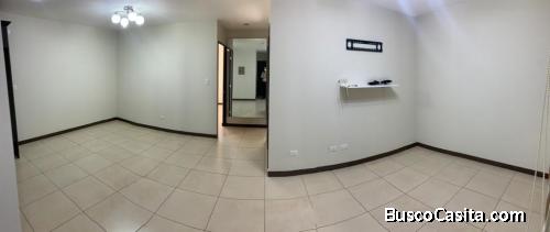 Apartamento en Renta Zona 11
