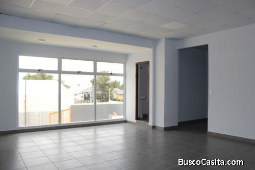 Rento Ofibodegas en Complejo Empresarial zona 12