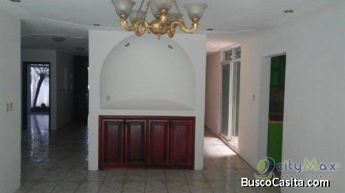 Venta de Casa Grande en Condominio Terravista