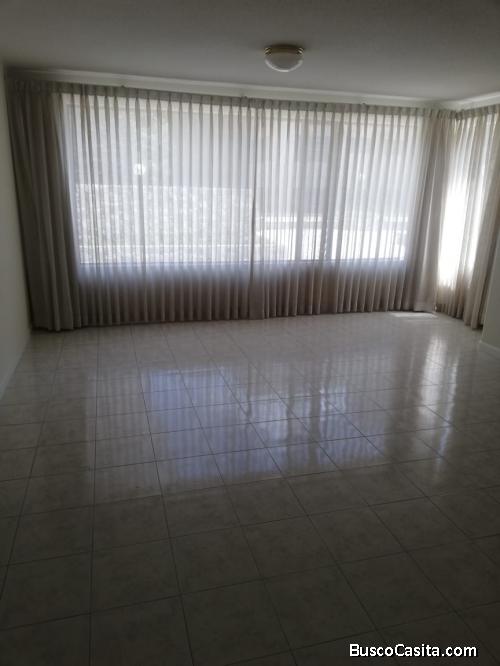 Apartamento en alquiler en Joya de Florencia Zona 10