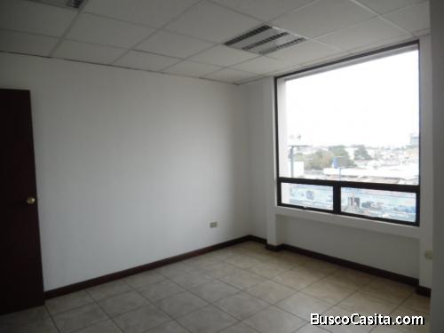OFICINA EN RENTA EN ZONA 13 / MUNDO INMOBILIARIO