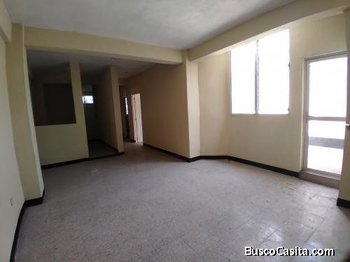 Apartamento u oficinas en renta en Avenida Bolívar zona 3