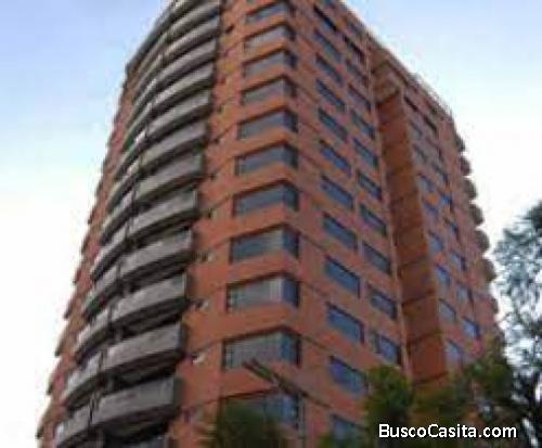 Venta De Apartamento Amplio En Zona 14 