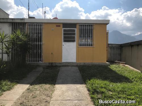 Casa en Residenciales Valle de la Mariposa Amatitlán   