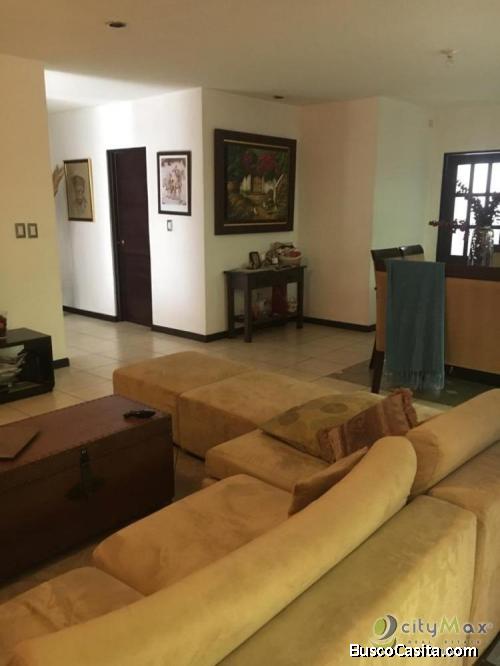 Alquiler casa amplia y cómoda zona 16 Kanajuyú