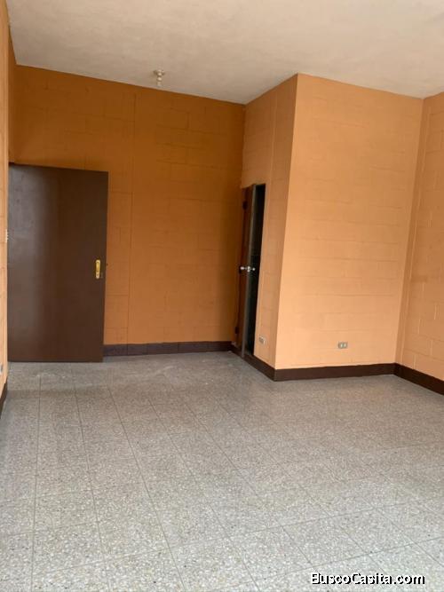 Oficina en renta en edificio de zona 5, Guatemala.