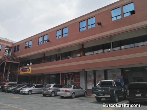 RENTO ESPACIO PARA OFICINAS EN PLAZA ZONA 12