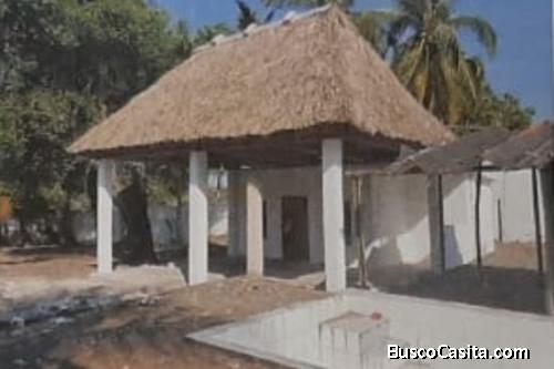 Casa en Terreno de 3700 v2 en El Tulate en Venta