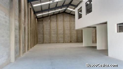 Ofi-Bodega en zona 4 Villa Nueva, Guatemala.