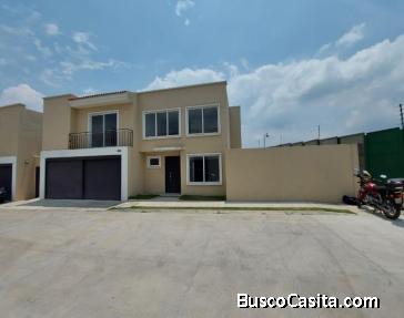Casa en Venta Km. 21 Carretera al Salvador Fraijanes