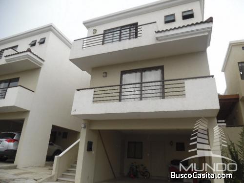 MUNDO INMOBILIARIO RENTA CASA AMOBLADAEN EXCLUSIVO CONDOMINIO Z.16
