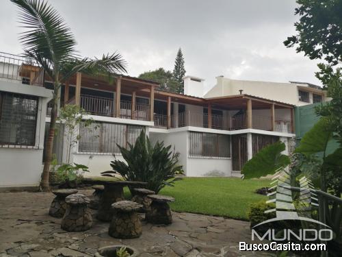 CASA PARA OFICINA EN RENTA ZONA 15 VHI / MUNDO INMOBILIARIO