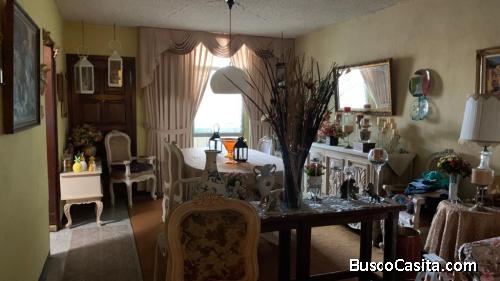 Venta de casa 1 nivel en zona 17 colonia Lourdes 
