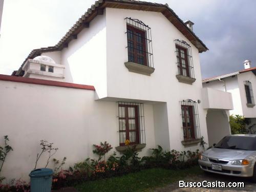 CityMax Antigua Vende Casa en Villa Alcántara I