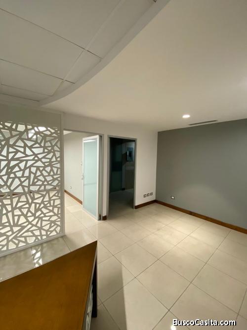 OFICINA EN ALQUILER EDIFICO AVANTE ZONA 15