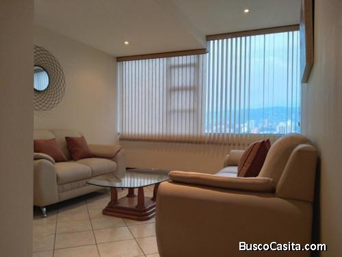 Apartamento en renta en sector exclusivo zona 10.