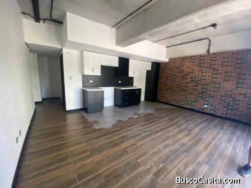 Apartamento en Renta zona 14 por la Villa