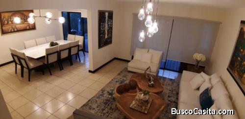Casa en Venta en Condominio de zona 16 Guatemala