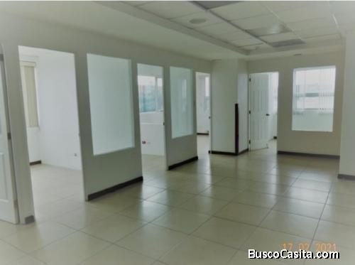 Oficina Comercial en Renta en zona 9, Guatemala.
