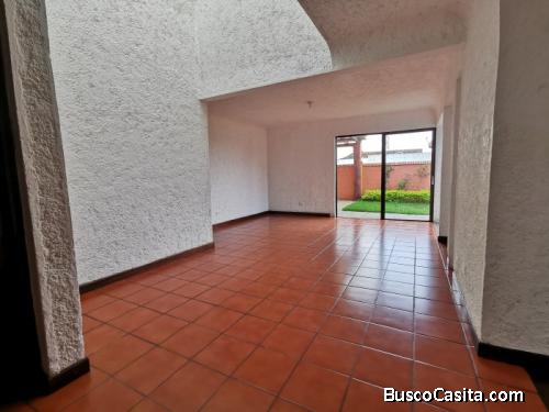 Casa en Renta dentro de condominio Carretera a El Salvador, Guatemala.