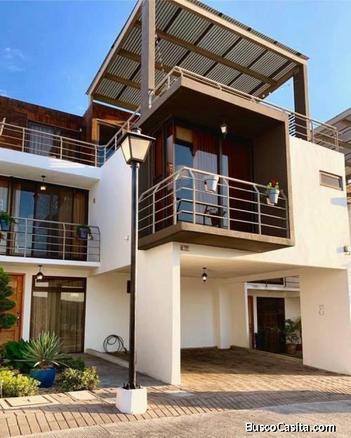 Casa en Venta en Exclusivo County Club en Fraijanes