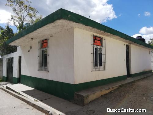 Linda casita de esquina, en Agua Tibia, Palencia, todos los servicios, terreno de 21x24Mts.