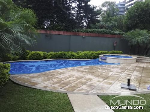 APARTAMENTO EN RENTA ZONA 14/MUNDO INMOBILIARIO 