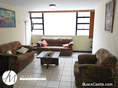 Apartamento Amueblado en Renta en Zona 14 
