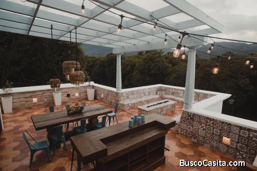 Preciosa casa en venta, San Miguel Dueñas