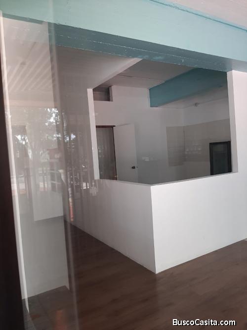 LOCAL COMERCIAL EN ENTA  EN ZONA 14