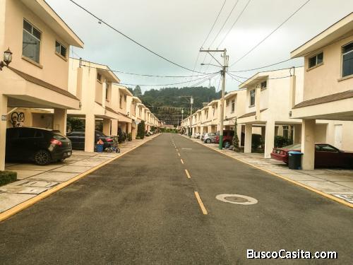 CASA EN VENTA EN KM 18.8 CARRETERA A SAN JOSE PINULA