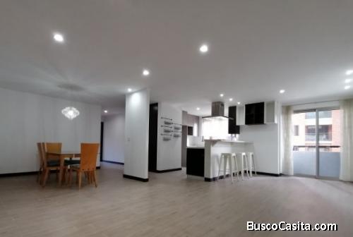 Apartamento de 3 habitaciones en venta Attica Zona 14